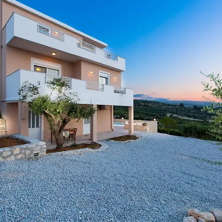 Villa Domazakis -with Private Pool Loutra